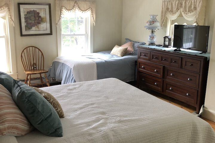 Room 22 of 37