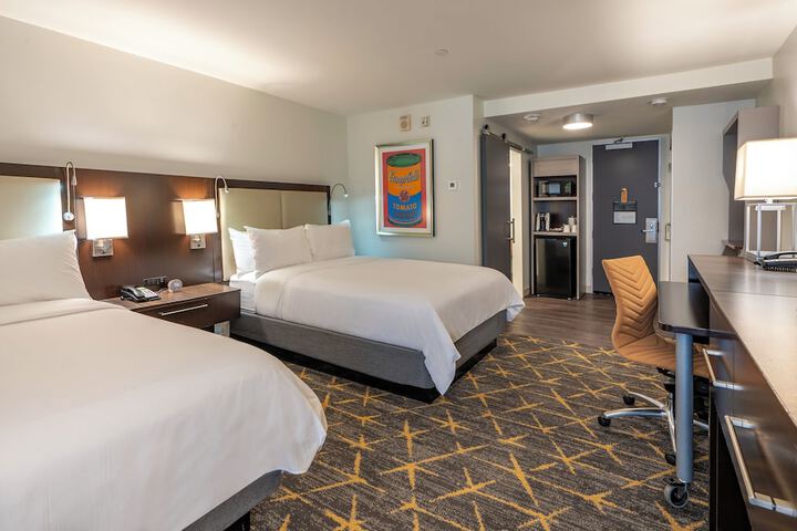 Room 41 of 77