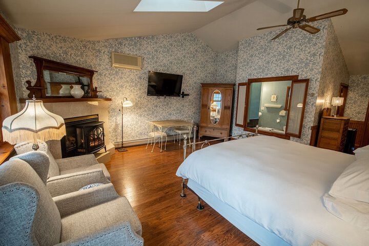 Room 88 of 146