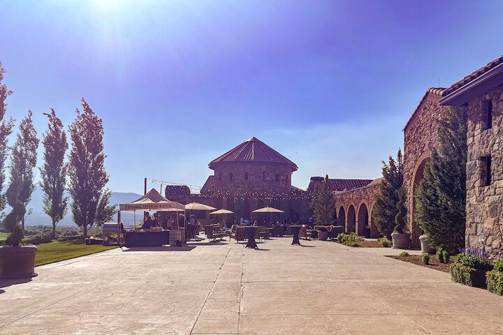 Flying Horse Resort & Club