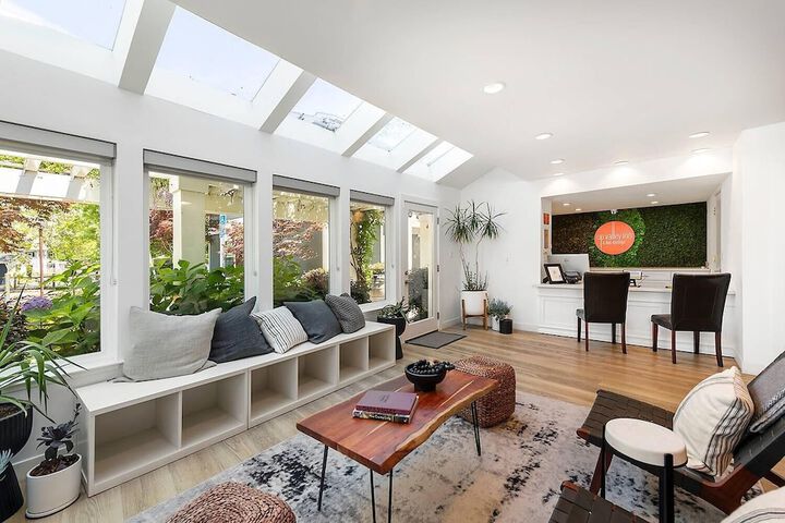 UpValley Inn & Hot Springs Napa Valley an Ascend Collection Hotel