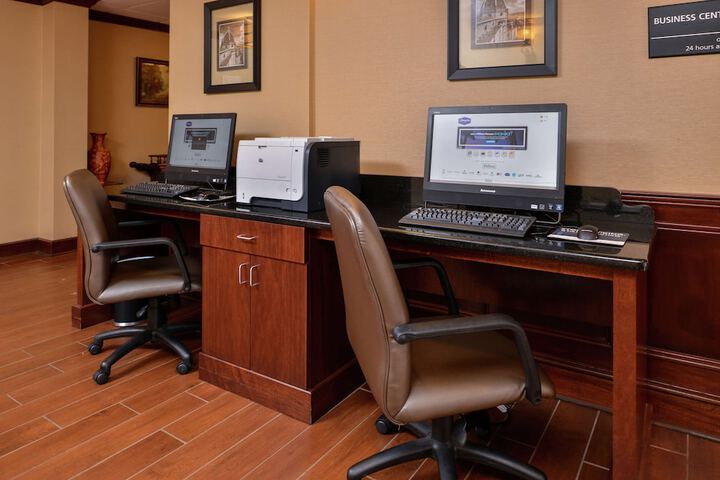 Business Center 67 of 67
