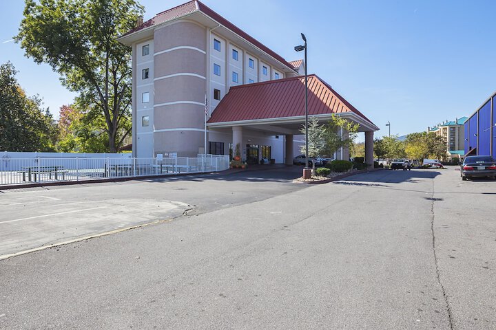 Hotel 3 of 47