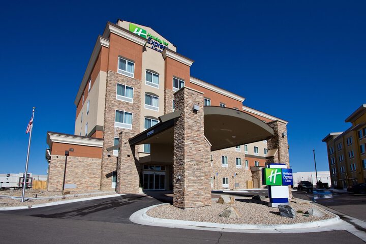 Hotel 4 of 53