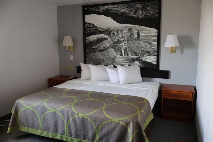 Room 20 of 47