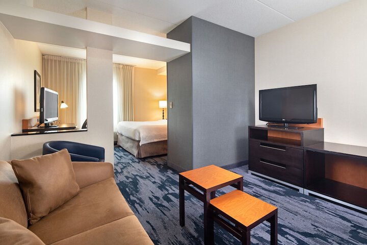 Room 15 of 29