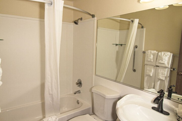 Fairbridge Inn & Suites Sandpoint