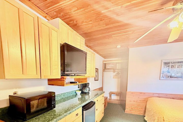 Bear Inn Retreat