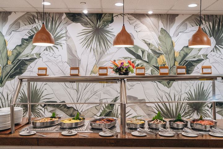 Breakfast/Coffee Service 207 of 284