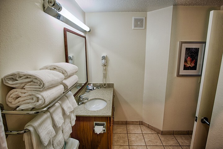 Room 54 of 74