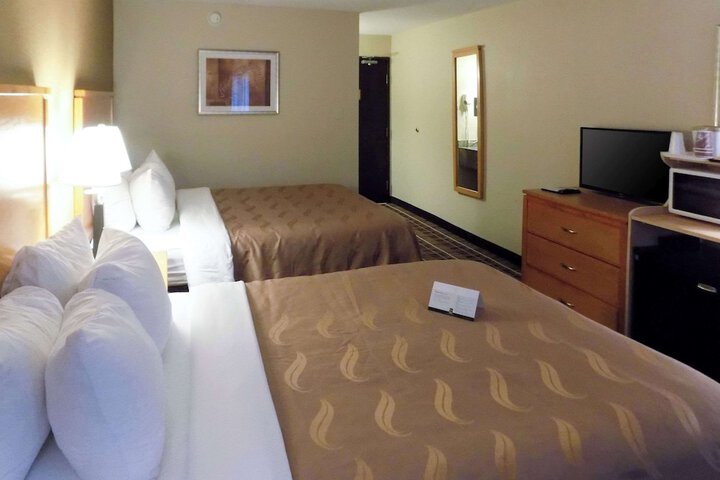 Room 47 of 61