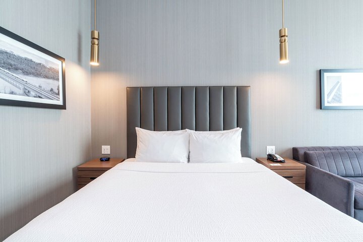 Sandman Signature Sherwood Park Hotel