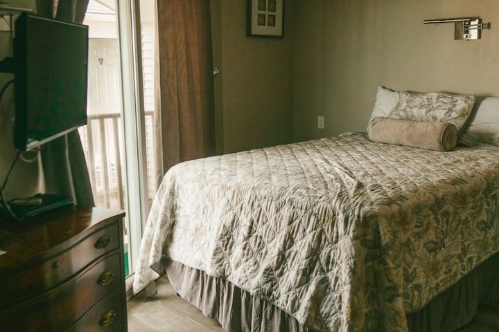 Room 66 of 124