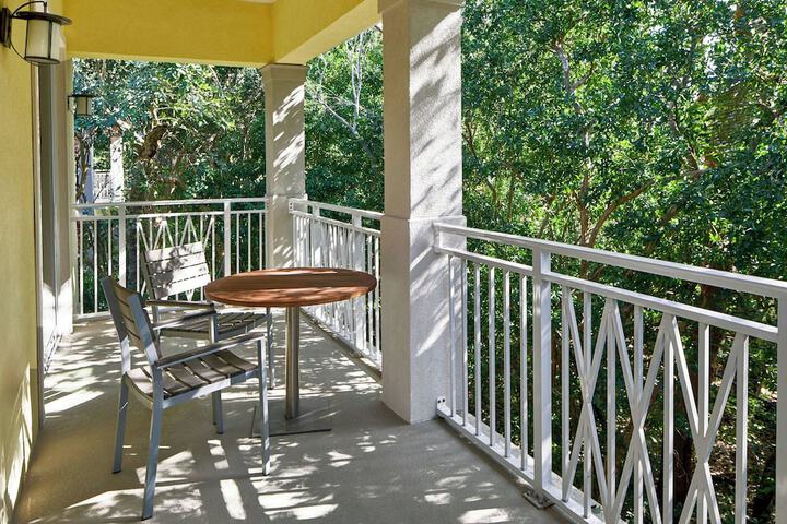 Playa Largo Resort & Spa Autograph Collection