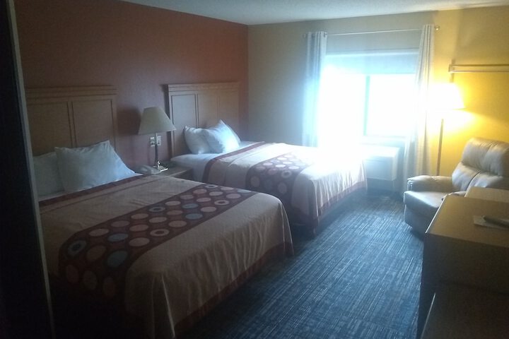 Room 34 of 39