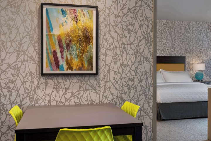Room 21 of 61
