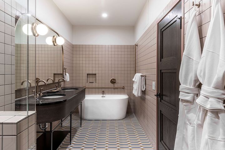 The Westley Hotel - Tapestry Collection by Hilton