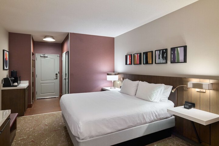 Room 18 of 59