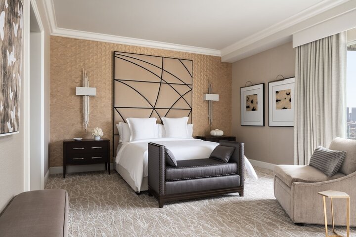Room 9 of 59