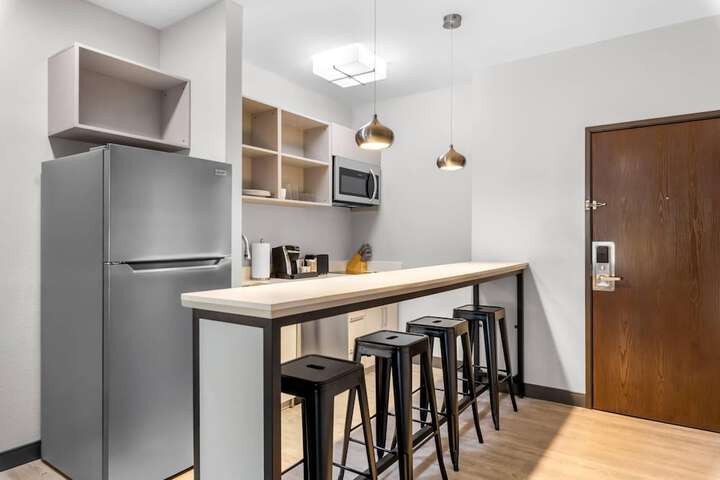 Brentwood Suites Nashville an Ascend Collection Hotel
