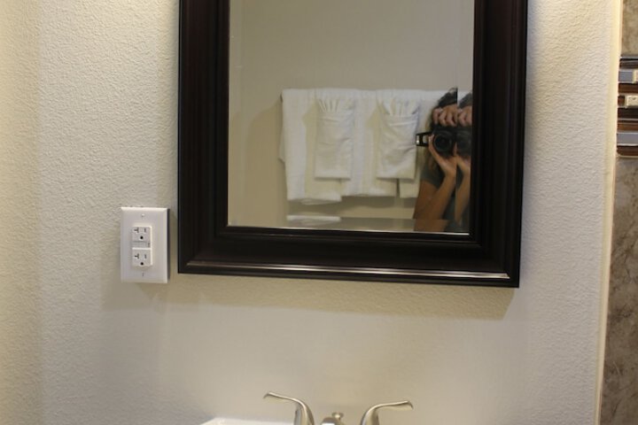 Room 16 of 29