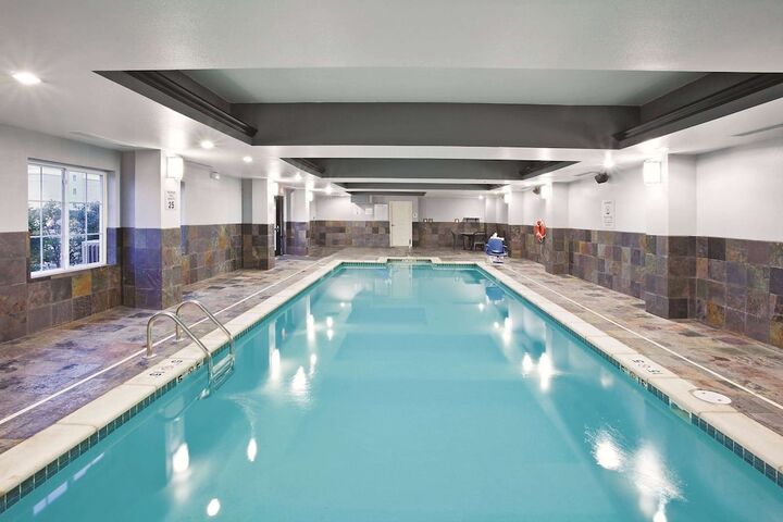 Pool 6 of 38