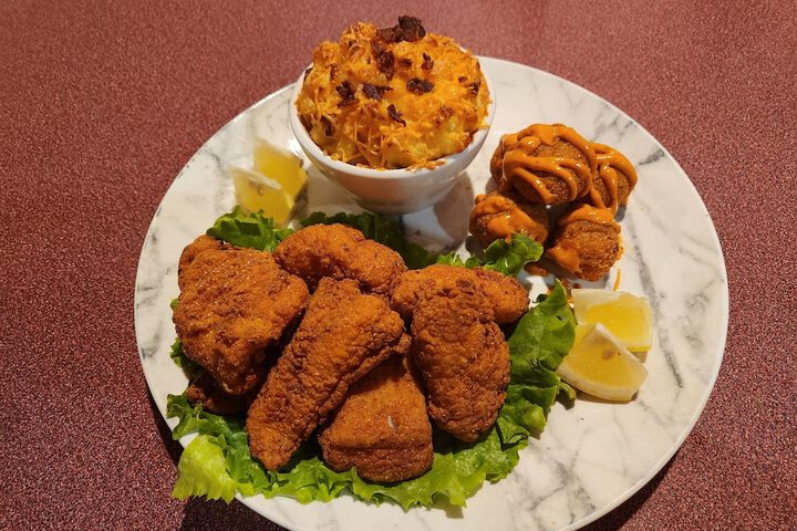Dining 59 of 74
