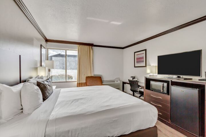 Room 20 of 103