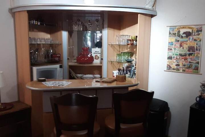 Room 5 of 11