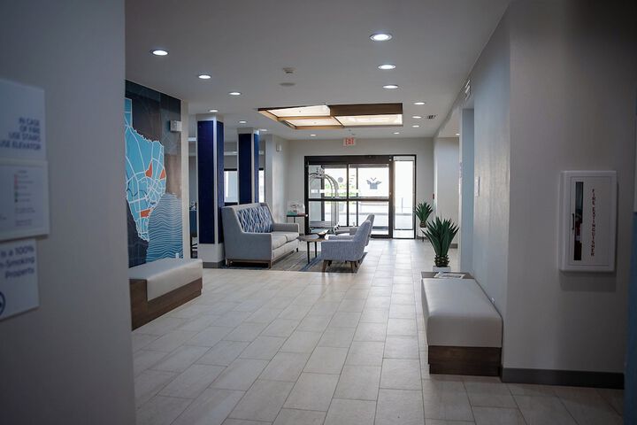 Hotel 9 of 67