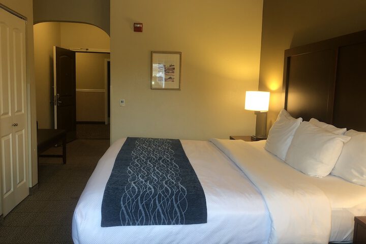 Room 60 of 81