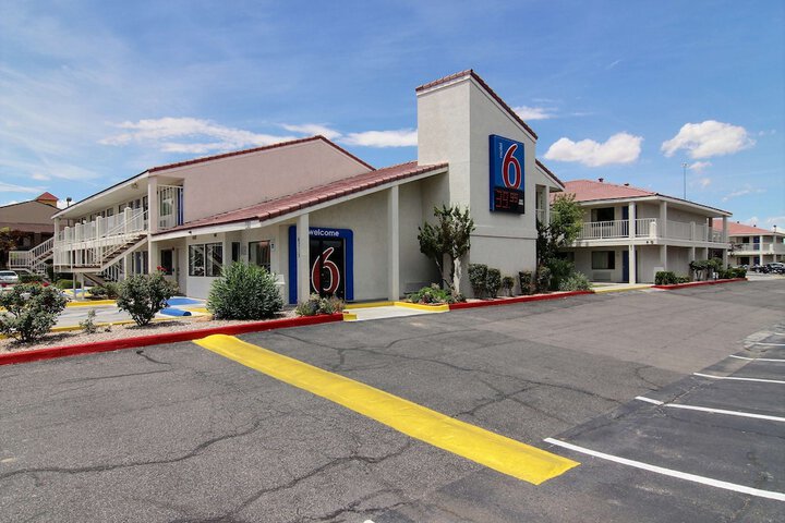 Hotel 6 of 29