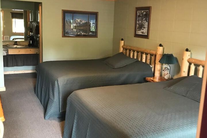 Room 25 of 44