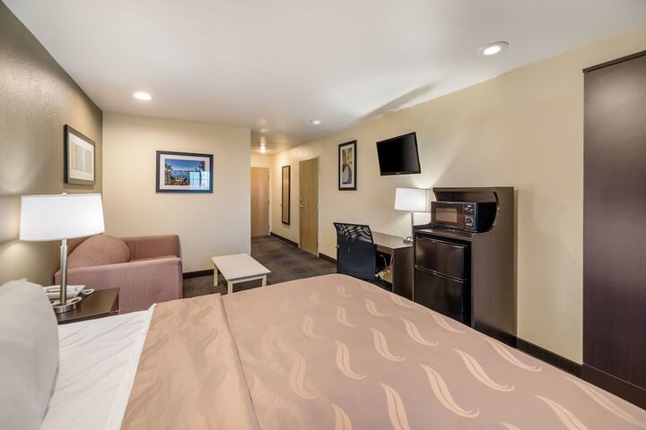 Room 18 of 40