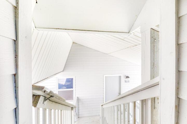 Driftwood Villa - 287