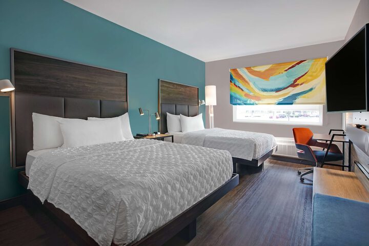 Room 18 of 36