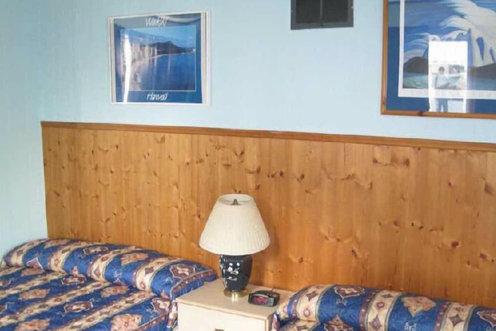 Room 18 of 29