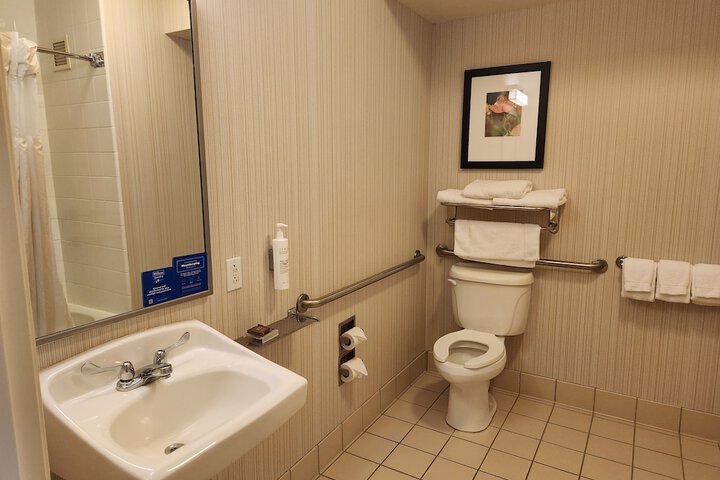 Room 30 of 53
