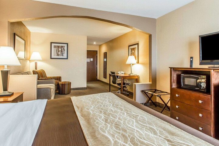 Room 12 of 35
