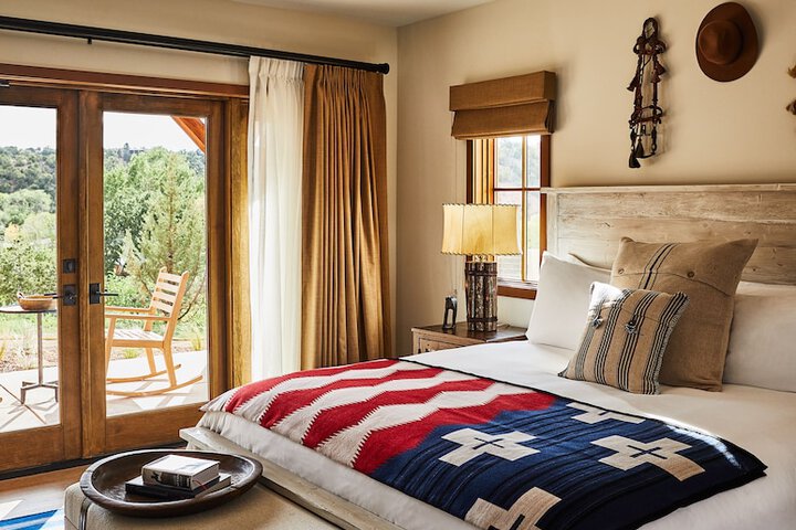 Bishops Lodge Auberge Collection