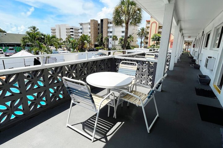 Holiday Isles Resort
