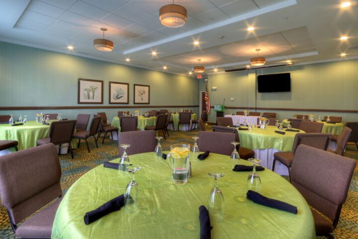 Holiday Inn Christiansburg Blacksburg by IHG