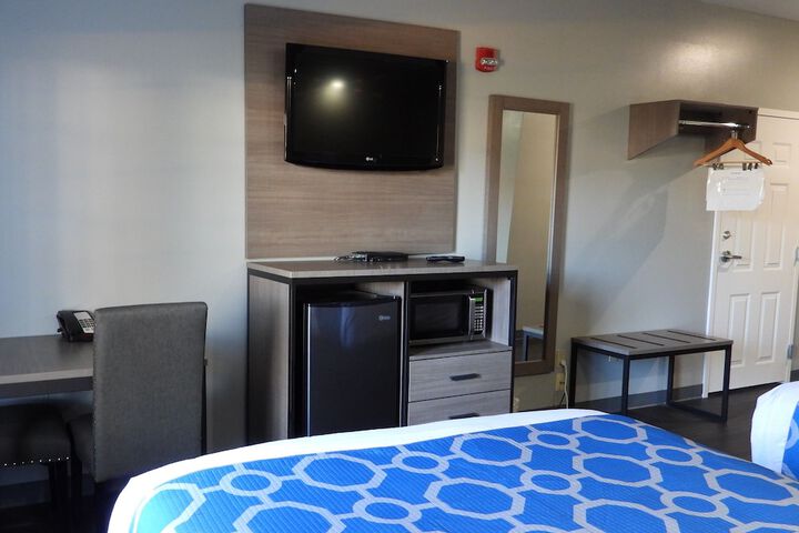Room 20 of 54