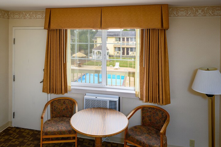 Three Rivers Inn