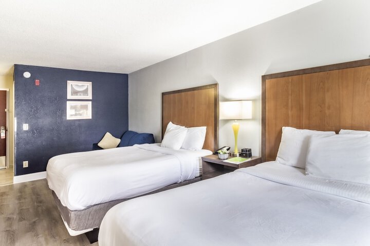 Room 20 of 27