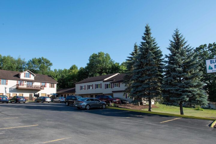 Blue Spruce Motel