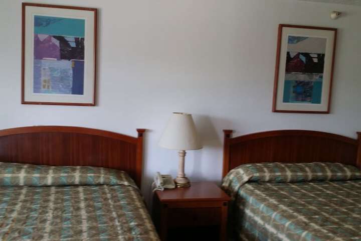 Room 19 of 19