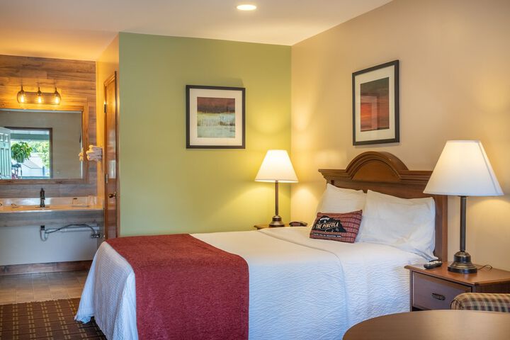 Room 16 of 34