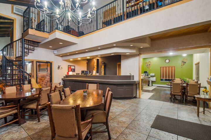 Hotel Interior 11 of 60