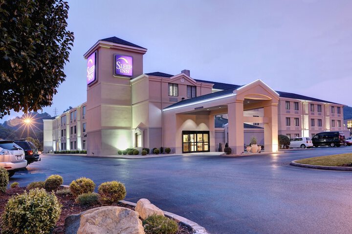 Sleep Inn & Suites Cross Lanes - South Charleston
